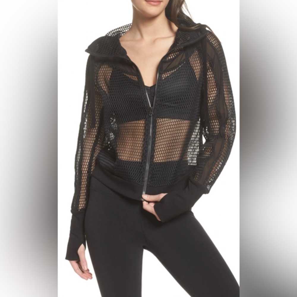 ALO fortuna hooded jacket- black zip up women’s medium